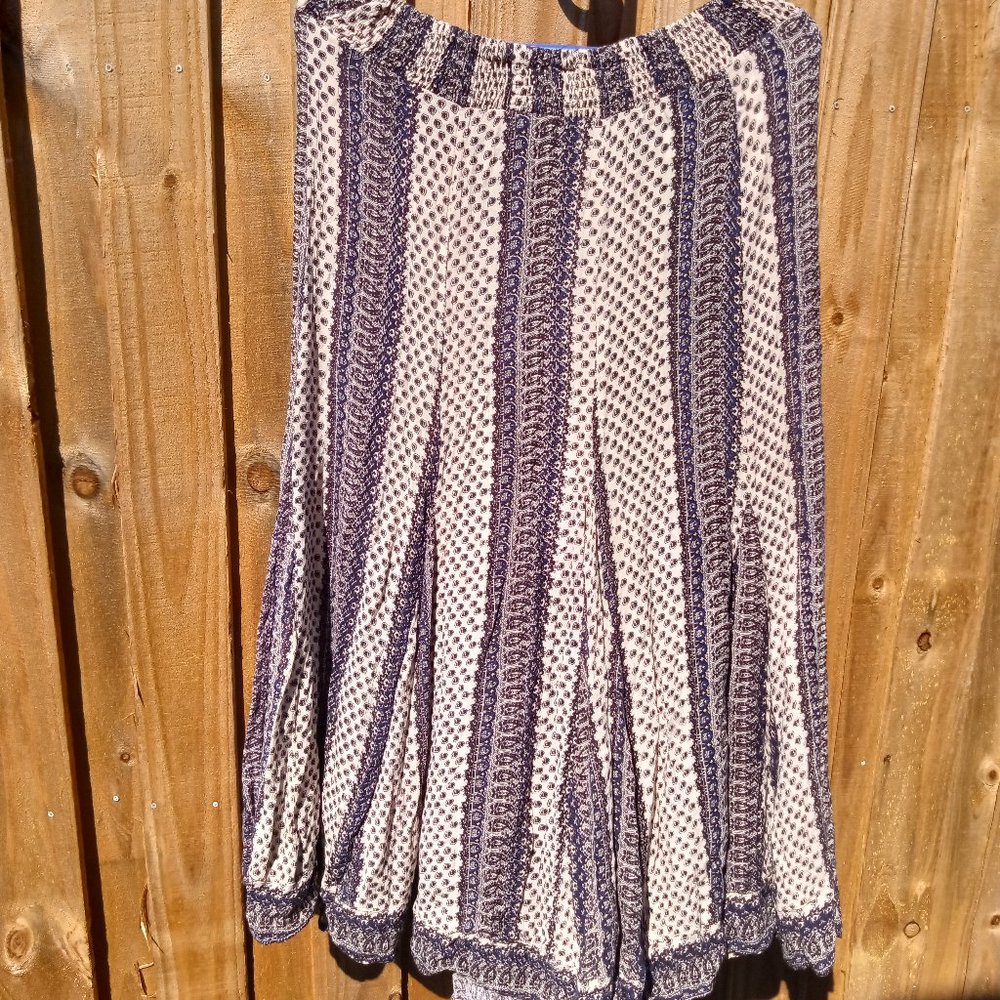 Lola P. Skirt